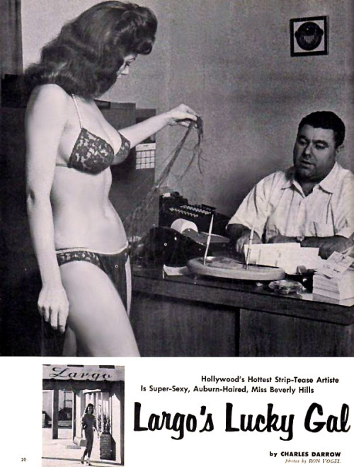   Largo’s Lucky Gal Beverly Hills presents a slight distraction to ‘Club LARGO’ owner Chuck Landis; as featured in an article from the March ‘60 issue of ‘Sir Knight’ (Vol.2-No.3) magazine..  