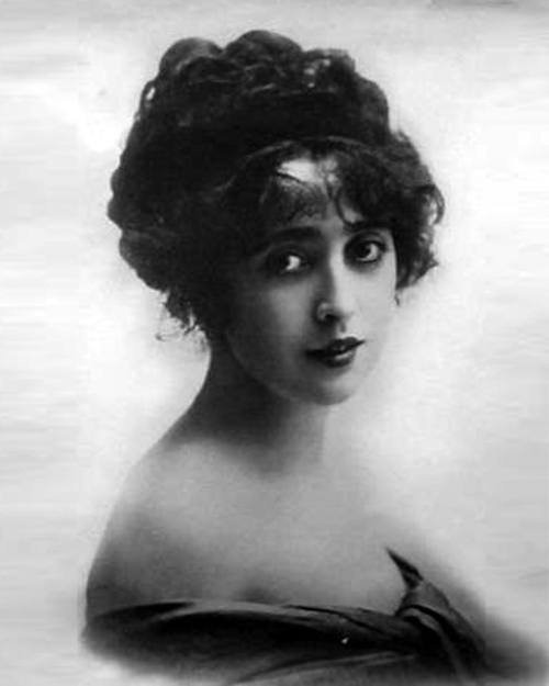 Mabel Normand Nudes & Noises  