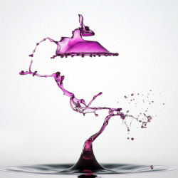 fuckyeahfluiddynamics:  Water droplet art celebrates the infinite