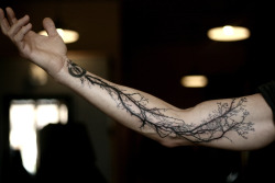 wonderlandtattoospdx:  Tattoo by Alice Kendall