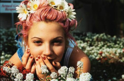 brattyfatty: forever inspired by 90’s Drew Barrymore  