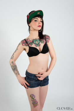 altmodelgirlcrush:  Crystal Suicide 