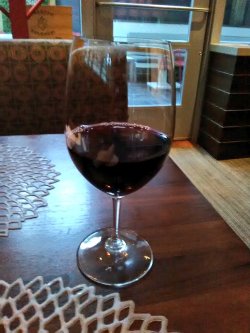 Waiting for my pot with this ฮ glass of Pinot noir   (Low Camera