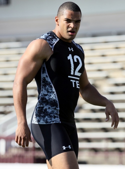 Clay Harbor, NFL’s Philadelphia Eagles