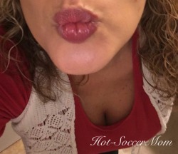hot-soccermom:  @mr-hsm said that my lips looked delicious this