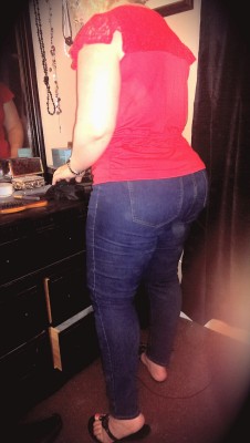 Just one of your favorite Pawg's