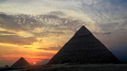 grandegyptianmuseum:  The Great Pyramids of GizaSunset   at 