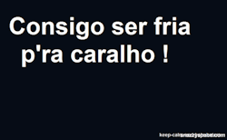 O silêncio, a indiferença e um sorriso...