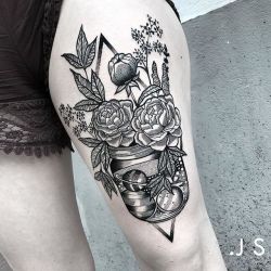 ink-pedia:    Jessica Svartvit  