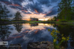 morethanphotography:  Framed II by OleHenrikSkjelstad 