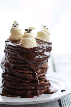 verticalfood:  Chocolate Lovers Pumpkin Fudge Brownie Pancakes