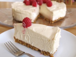 im-horngry:  White Chocolate - As Requested!White Chocolate Cheesecake!