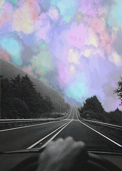letsdropacidwiththebeatles:   Trippy ☮ ☯ † ✠ ❀ ⊕