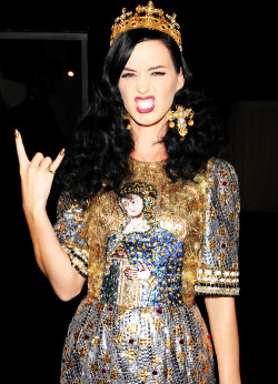  Katy at the 2013 MET Gala - May 6th, 2013 