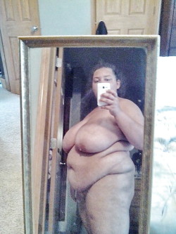 lonely-overweight:  Exchange photos with Jessica Check her profile!
