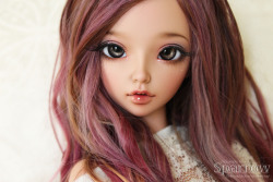 karla-chans-bjds:  sparrows-shop:  Reina is home ♥  Oh wow Shevington stunning and I love her wig! 