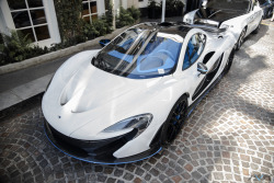 mclaren-soul:  This stunning MSO McLaren P1 was spotted this