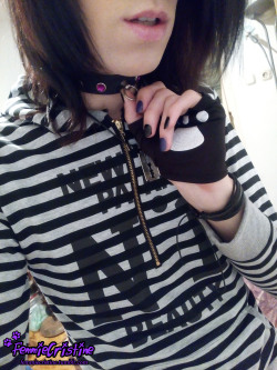 femmiecristine:  My luvly collar i got from a good friend for