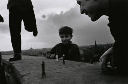 secretcinema1:Children Playing Rockets, Old Gun Battery, Berlin,