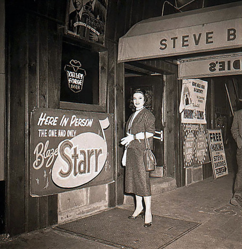 Blaze Starr poses for a series of photographs at ‘Steve Brodie’s Nightclub’, in downtown Philadelphia..She enjoyed a 28-week appearance at this venue, in 1954..