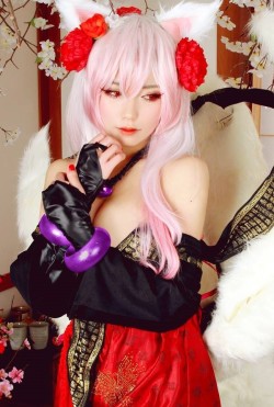 Source : http://sexykosplay.tumblr.com/