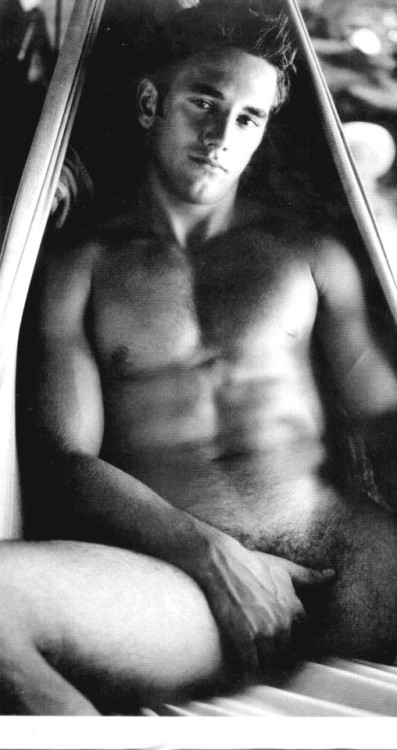 domlebasworld:  DOMLEBASWORLDhttps://domlebasworld.tumblr.com/nsfw