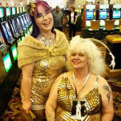 Hitting the #casino with #burlesque legend #HolidayOhara at #burlesquehalloffame