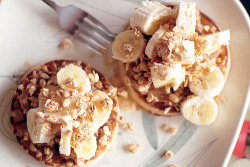 cinnahearts:  frozen waffle breakfast (by Lee Meredith)   