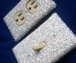 awesomeshityoucanbuy:  Glitter Switchplate CoverGlitter switchplate