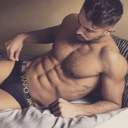 jhnwolf:  johnwolf