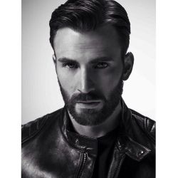 hairyfellaz:  teamcevans:  #TBT Chris Evans for Gucci Guilty