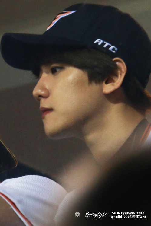 fybaekhyun:   150616 Opening Pitch for Hanwha & SK Match  Â© springlightÂ | do not edit.    @rapkingbbh