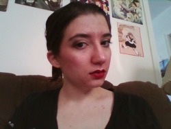 accidentally churns out a mature makeup look for the super bowl