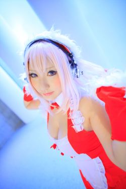 Super Sonico - Super Sonico [Christmas] (Saku) 1-4