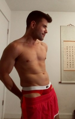 jskrilla:  BUT to top it off!!! The jock matches the shorts!!!
