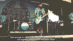 dunrath:   Four Year Strong - Heroes Get Remembered, Legends