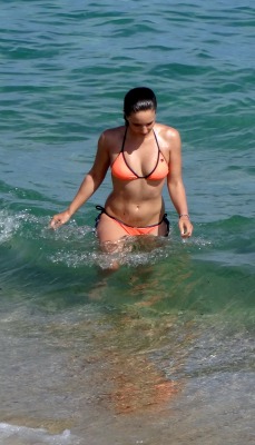 kerrigold:  me getting out of the sea  Lovely colour for a bikini…