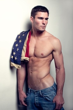 Happy 4th Of July! Hot Men Supporting the US Flag   Watch hot