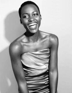 lesravageurs:   Ravageuses laugh. | Lupita Nyong'o by Alexi Lubomirski