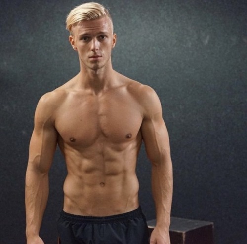 Hot Guys Collection (24k pics)