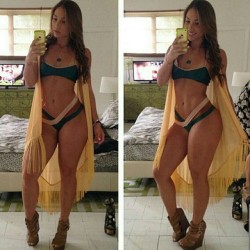 selfshotmag:  @fitsins: Follow the hottest fitness page on IG!