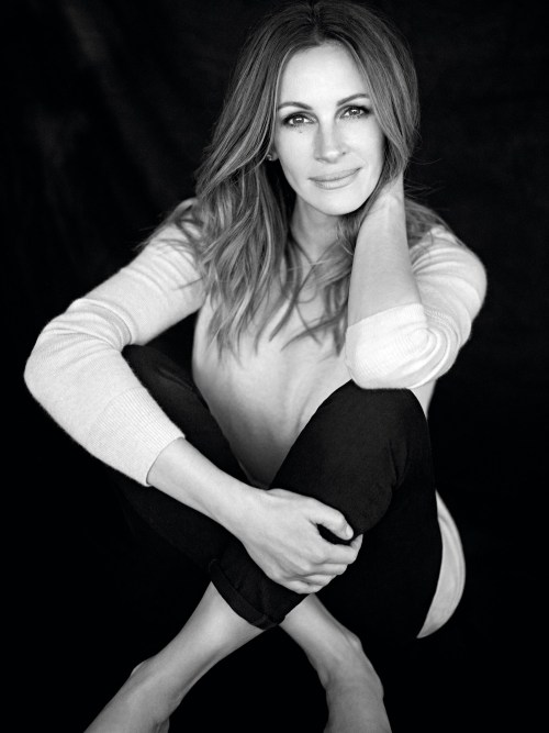 ilovejuliaroberts:    NEW! Julia Roberts - Photoshoot for Madame Figaro Magazine, November 2016  