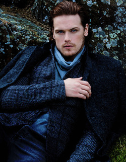 reyynas:  Sam Heughan for JustJared Spotlight (x) 