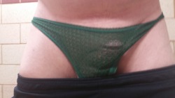 pantysissyinmn:  A Green see through thong at the gym this morning.
