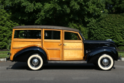 psychoactivelectricity:   1938 FORD WOODY WAGON  