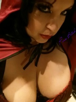 pixie-bitch75:  Happy Halloween from a very Naughty Lil Red Riding