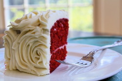 tbhimhungry:  Red velvet cake