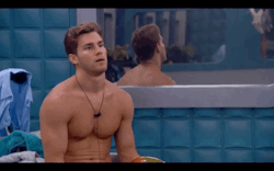 clayhoneycuttt:  Mr Honeycutt is showing his talent. Tongue &