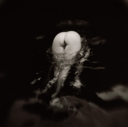 void-dance:  Photo by Keith Carter: Naked Work          