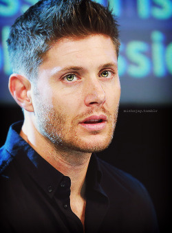 mishnjay:  Jensen at JIBcon 2014 [x] 